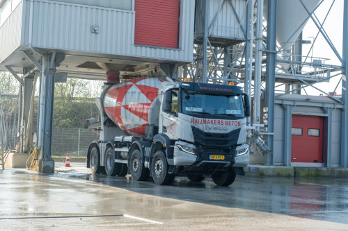 X-Way 8x4 - 02